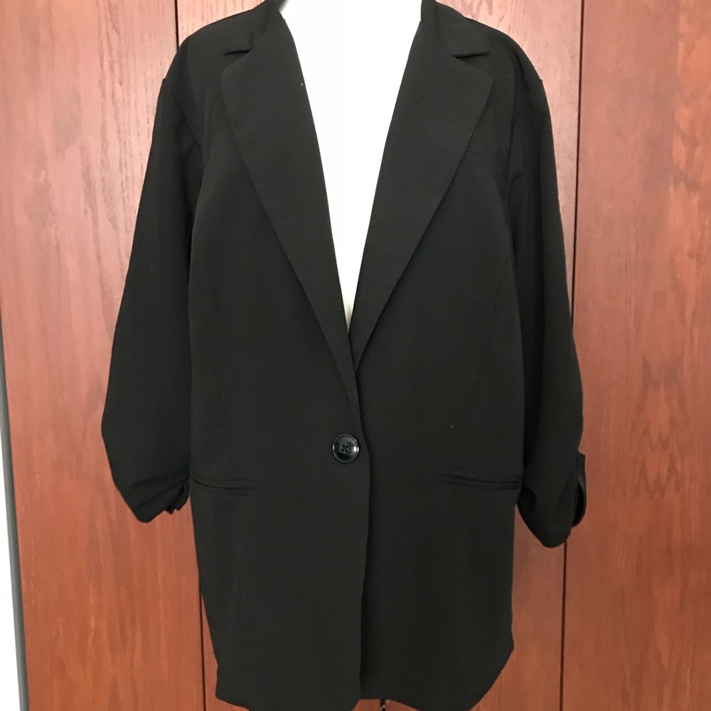 Torrid black 3/4 sleeve blazer